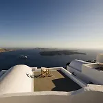 Gorgona Imerovigli (Santorini)