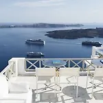 Gorgona Imerovigli (Santorini)