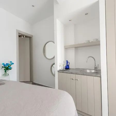 Gorgona Hotel Imerovigli (Santorini)