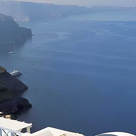 Gorgona 3* Imerovigli (Santorini)